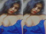 Sexy Desi girl Shows her Boobs and pussy